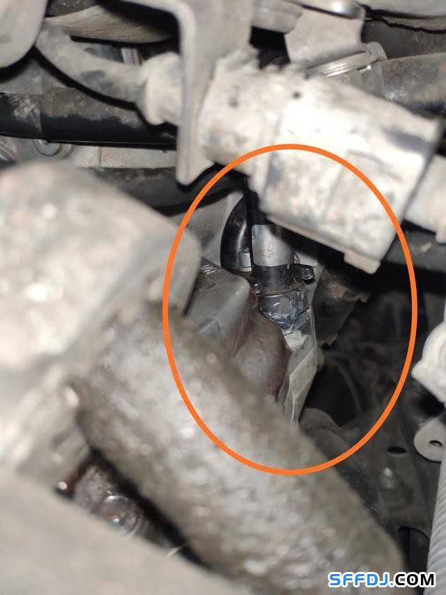 30萬公里的大眾輝騰發(fā)電機損壞，維修師傅：拆到懷疑人生