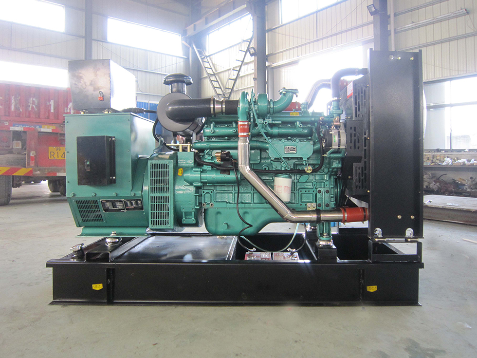 YC6B155L-D21玉柴100KW柴油發電機組報價