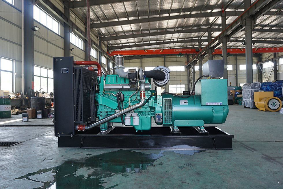 YC6MJ480L-D20玉柴300KW柴油發電機組報價