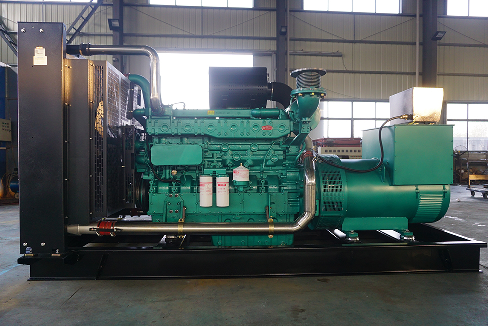 YC6TD840L-D20玉柴600KW柴油發電機組報價