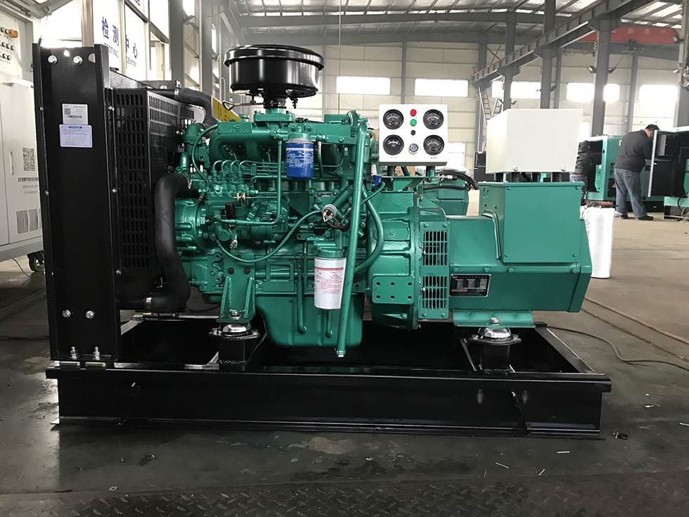 YCD4R12D玉柴25KW柴油發(fā)電機(jī)組報價