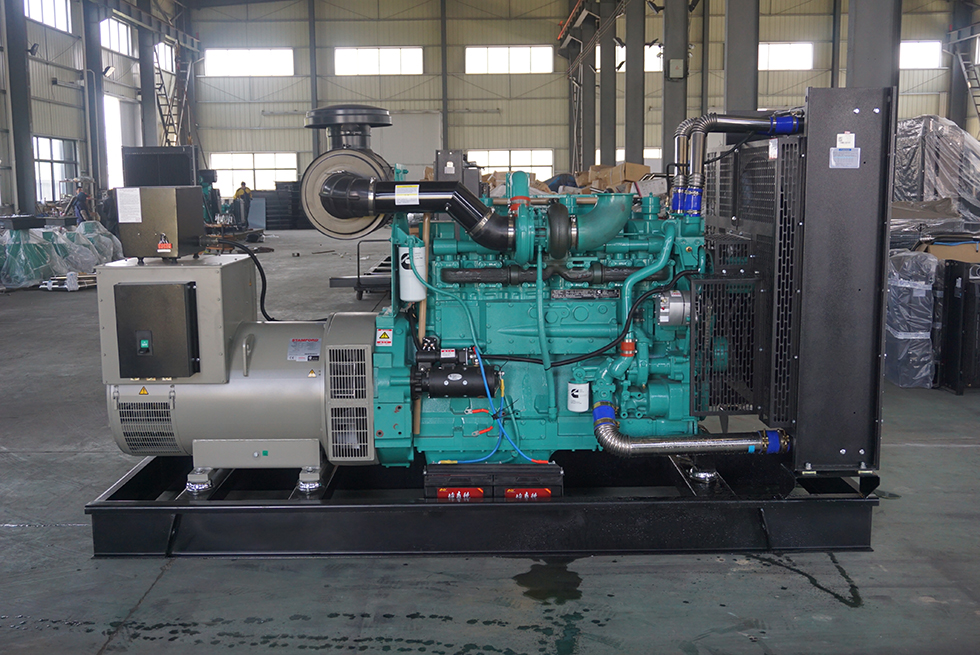 KTA19-G4重慶康明斯動力配套500KW柴油發電機組報價