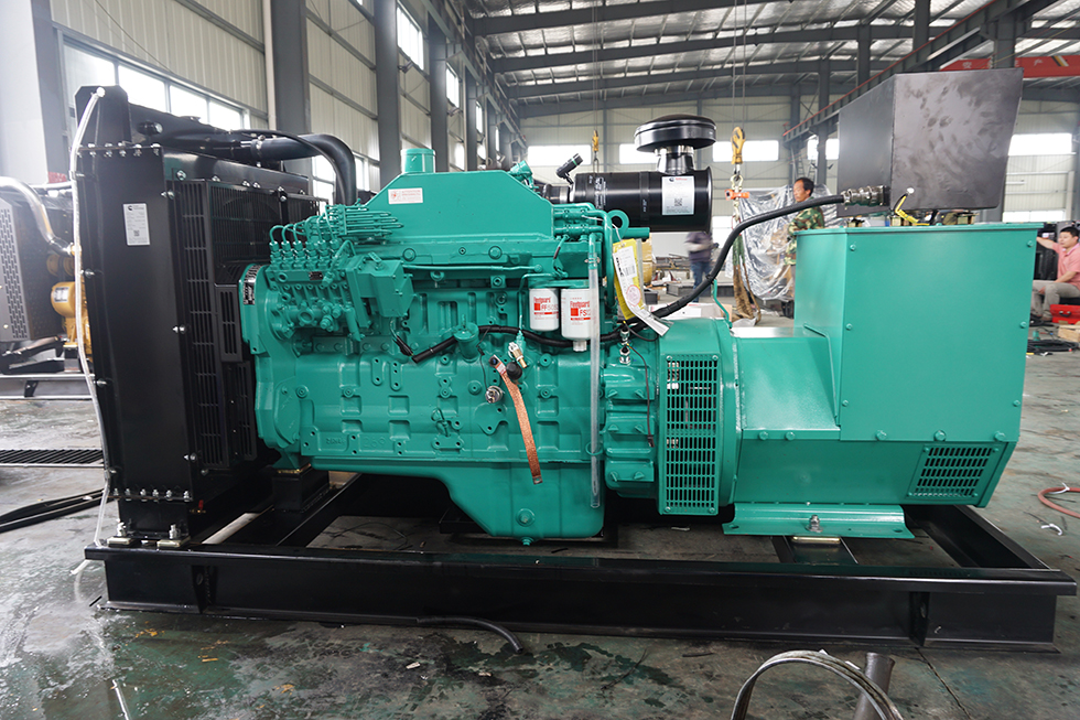 6CTA8.3-G2東風(fēng)康明斯動力配套150KW柴油發(fā)電機組報價