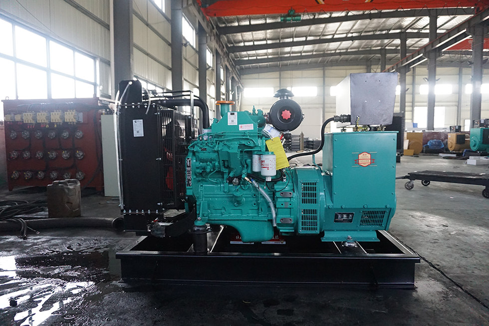 4BTA3.9-G2東風(fēng)康明斯動力配套50KW柴油發(fā)電機組報價