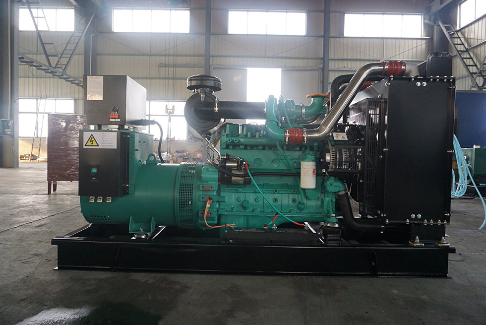 6BTAA5.9-G12東風康明斯動力配套120KW柴油發電機組報價