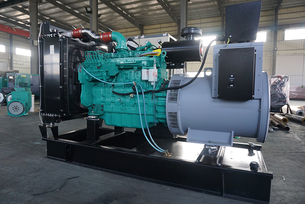 6CTAA8.3-G2東風(fēng)康明斯動力配套150KW柴油發(fā)電機組報價
