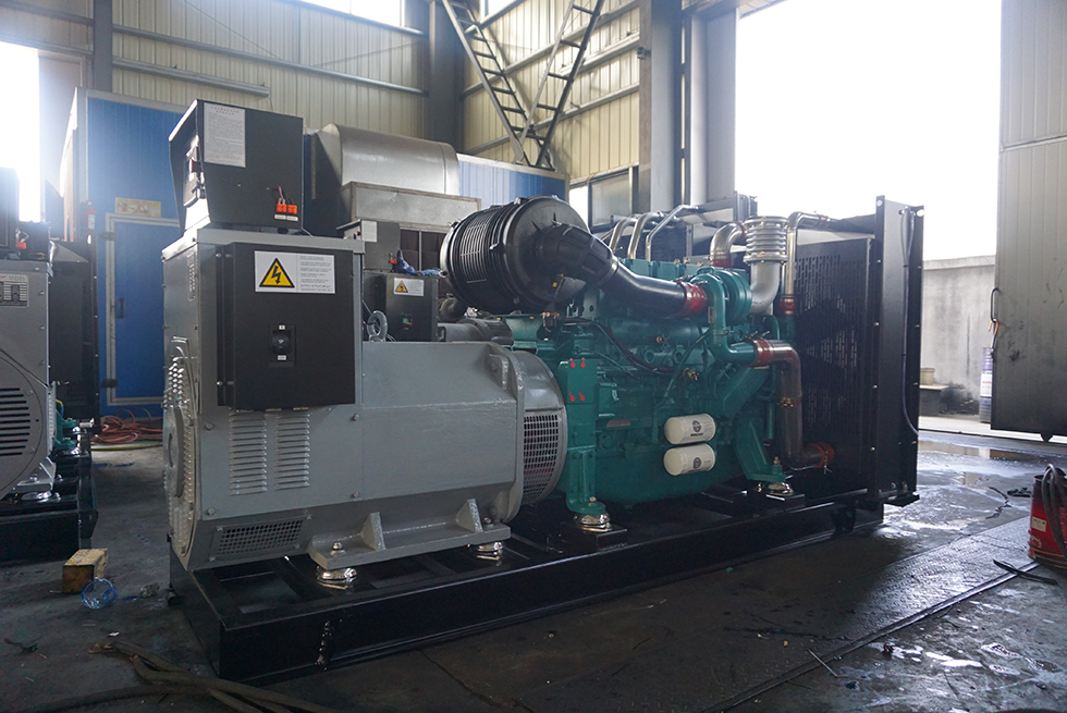 WP13D385E200濰柴藍(lán)擎300KW柴油發(fā)電機(jī)組報(bào)價(jià)