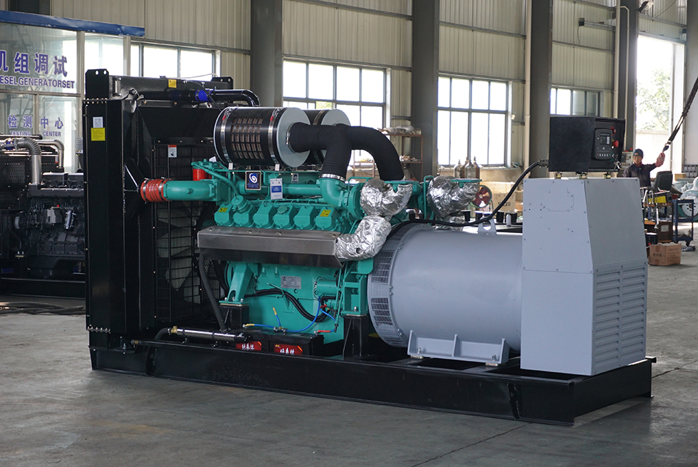 PTAA1340G5科克700KW柴油發(fā)電機組報價